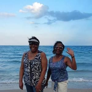 Meet your Posher, Annie